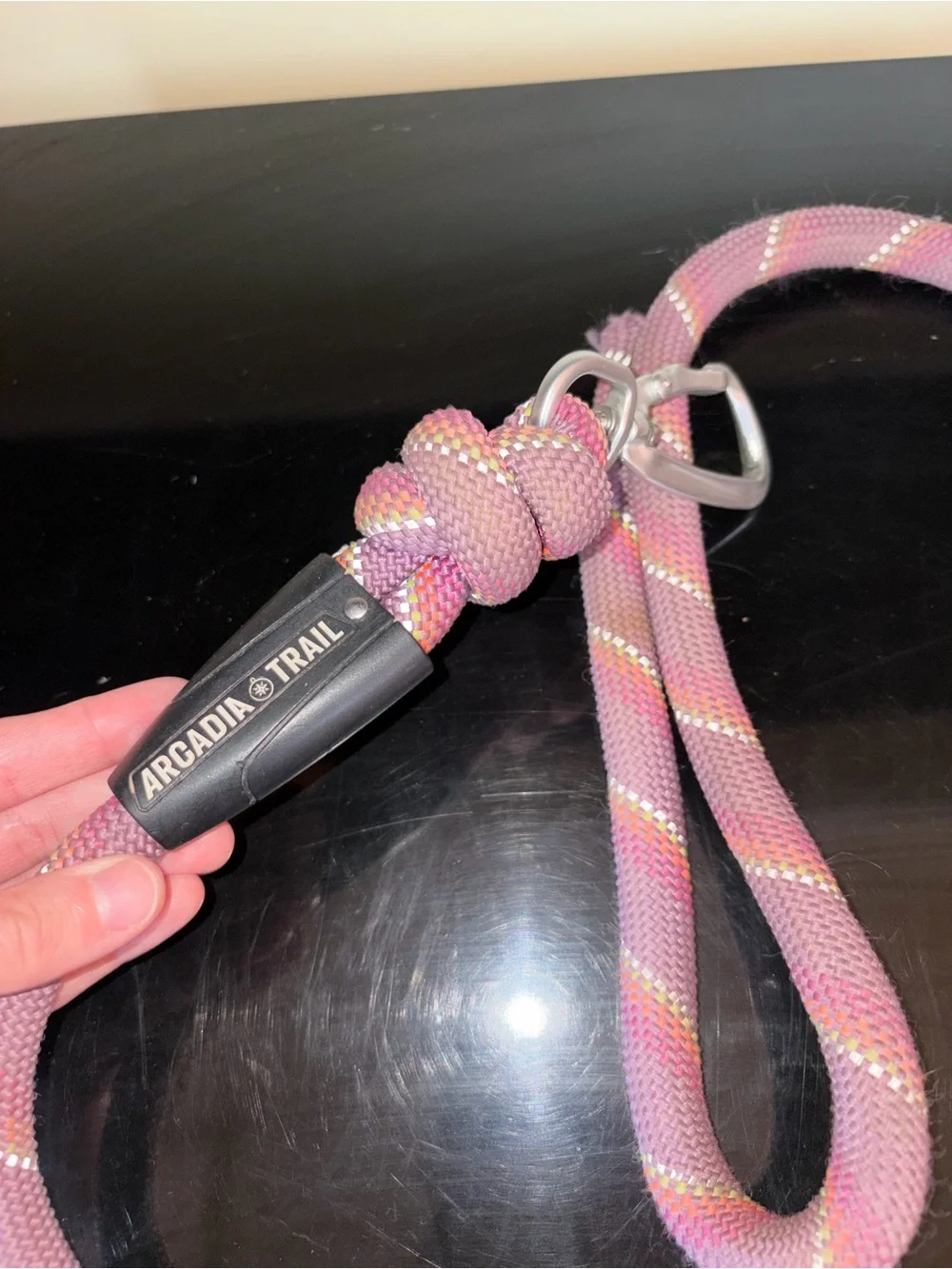 Durable Pink Braided Dog Leash with Reflective Accent